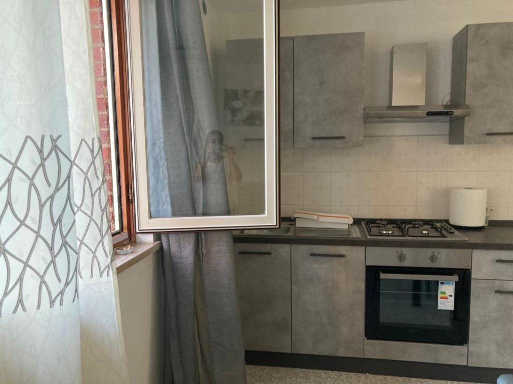 Appartamento Sulla Piazza 90 M Dal Mare Anzio Exteriör bild